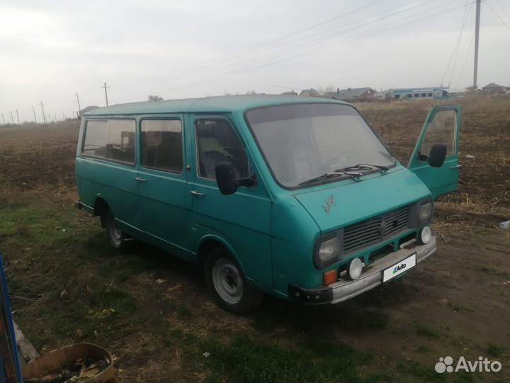 РАФ 2203 2.4 МТ, 1983, 19 000 км