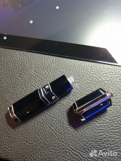 Multi flash Vertu (USB) micro USB)