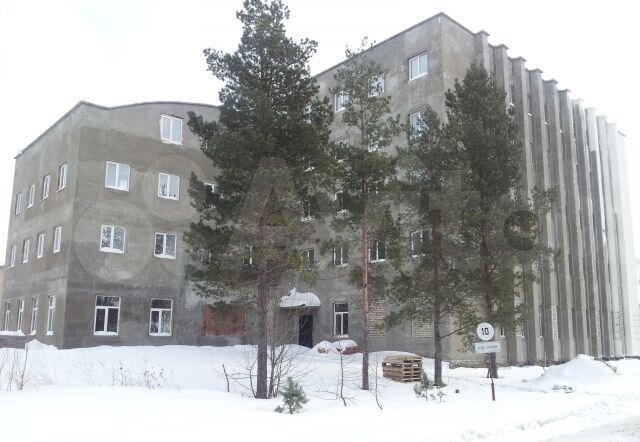 Помещение свободного назначения, 4000 м²