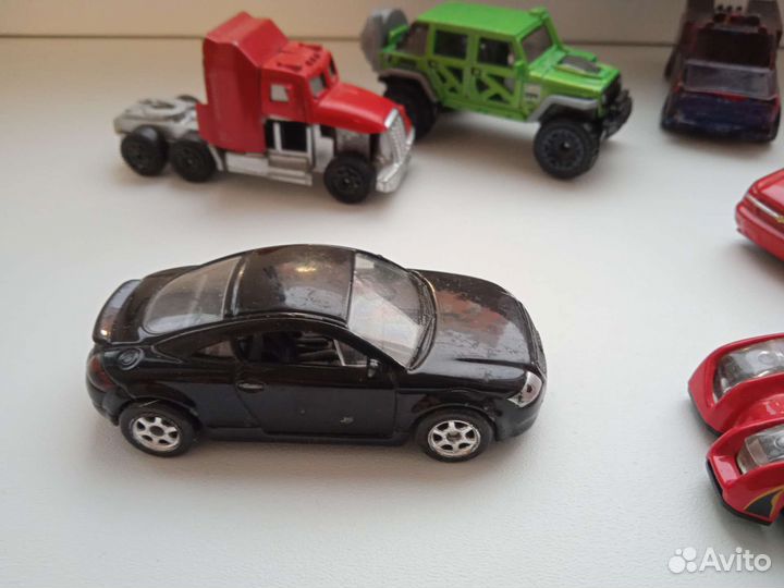 Машинки Welly, Hot wheels