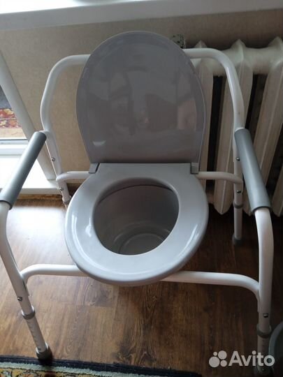 Продается ортопедический стул-туалет