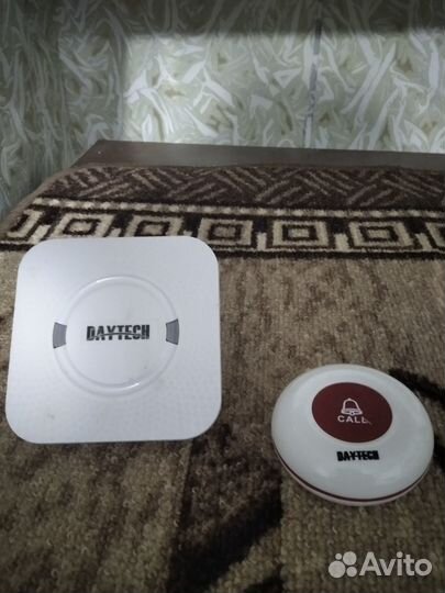 Кнопка вызова помощи для больных и инвалидов