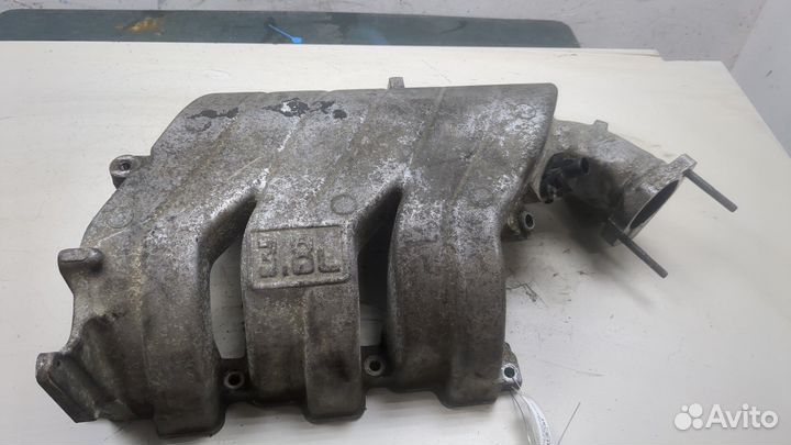 Коллектор впускной Chrysler Voyager, 2000