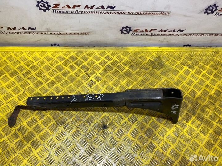 Кронштейн крыла Man Tgl Tgm