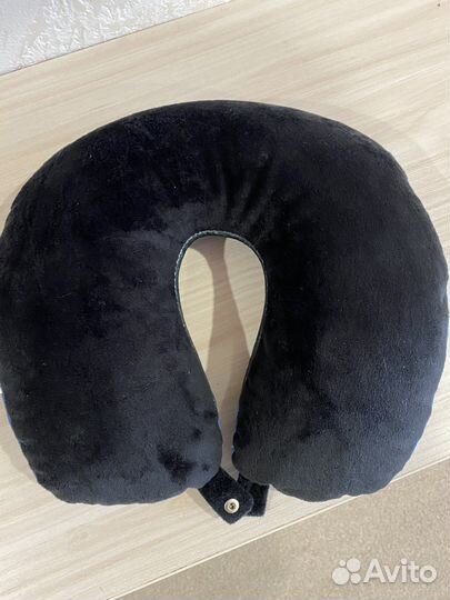 Подушка для путешествий