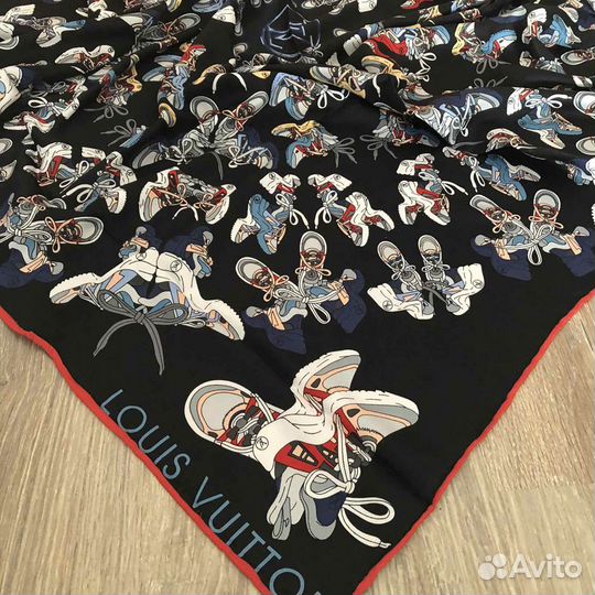 Шелковый платок