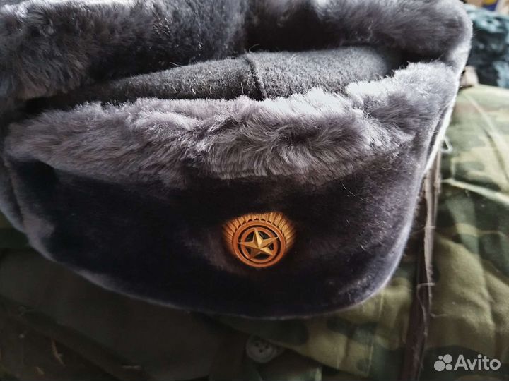 Мужская шапка