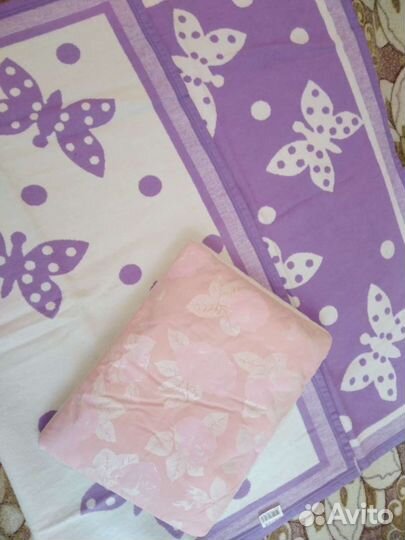 Одеяло и подушка для ребенка