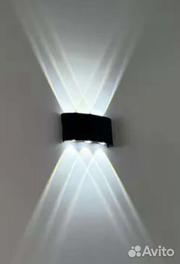 Светильник настенный светодиодный
