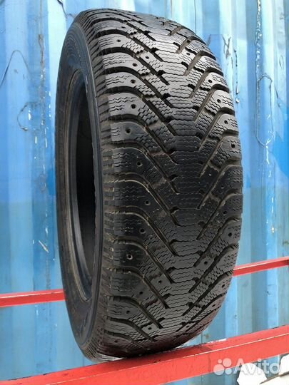 Goodyear UltraGrip 500 235/60 R18
