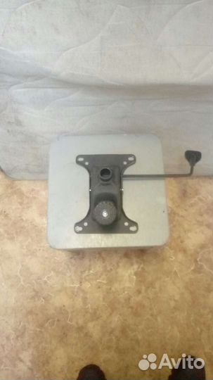 Станина с гидравликой к комп.креслу