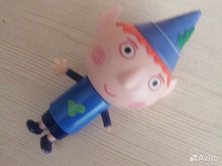 Фигурки Бкн и Холли