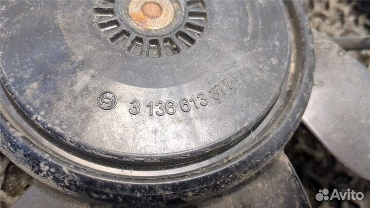 Вентилятор радиатора Mercedes A W176, 2018