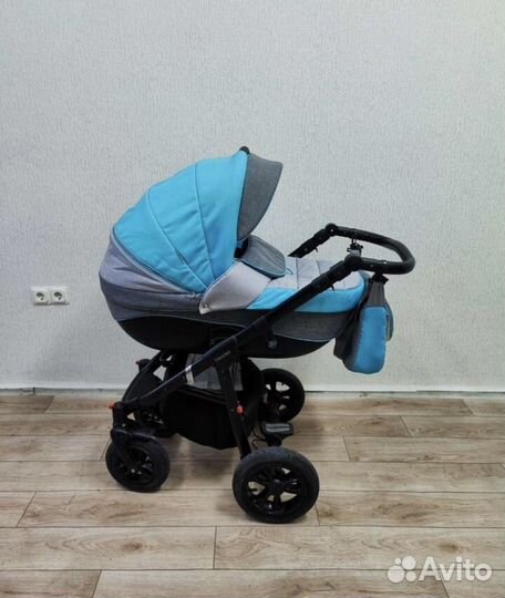 Коляска 3/1 Adamex Neonex
