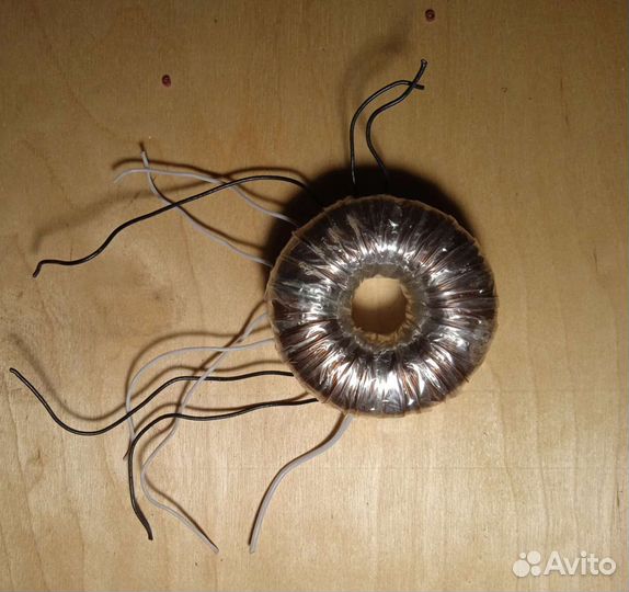 Понижающий трансформатор тороидальный