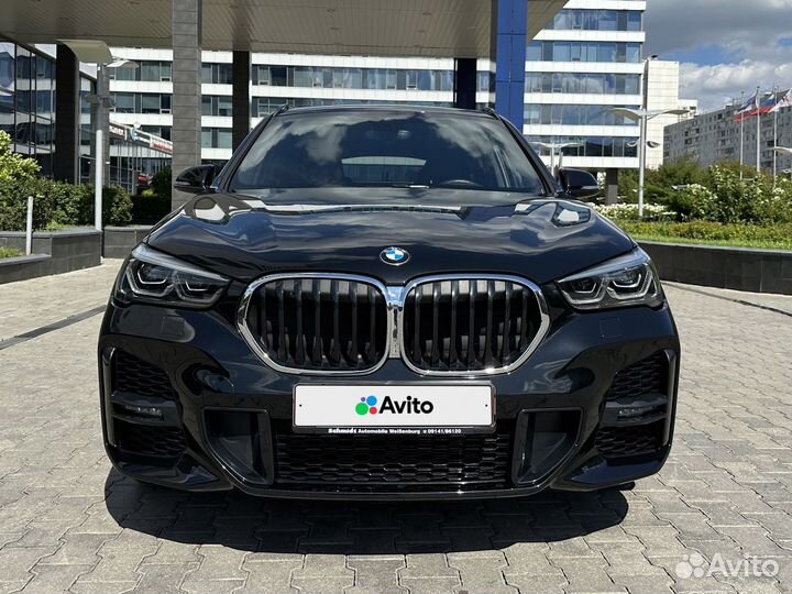 BMW X1 2.0 AT, 2022, 4 000 км