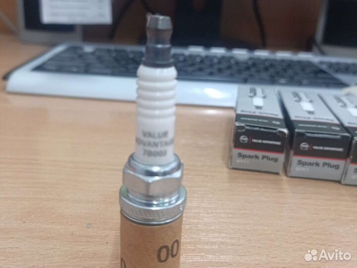 Свеча зажигания b2401ck8va