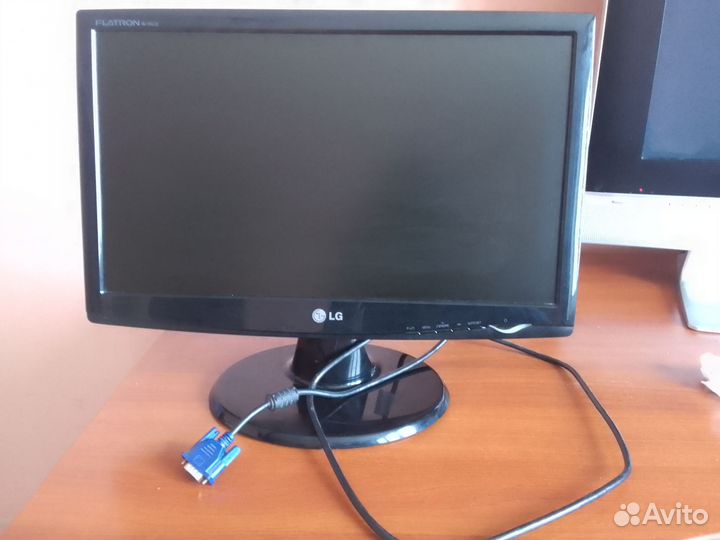 Монитор LG 27