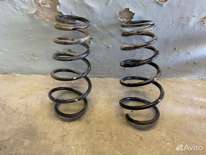 Пружины задние Lexus ES 2017