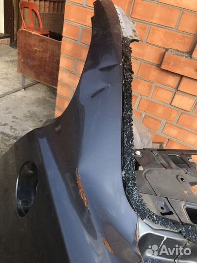 Левое крыло и задняя часть лансер 10