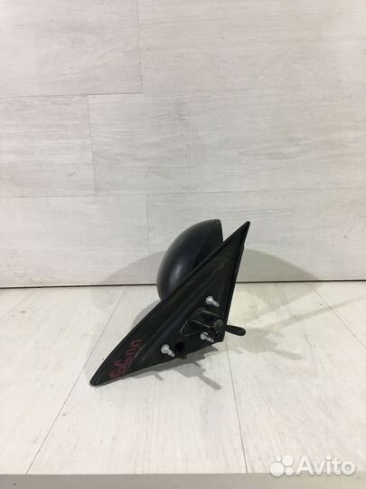 Зеркало правое nissan almera G15 1.6 мт седан