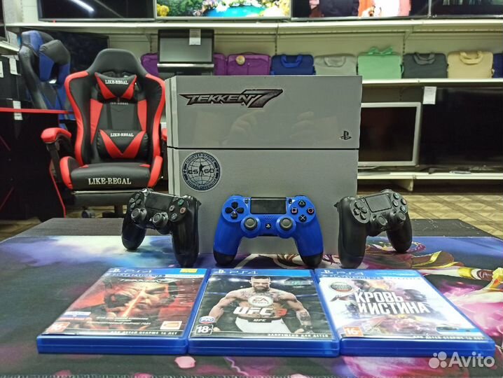 PS 4 Белая 2 джостика Много игр + пару дисков