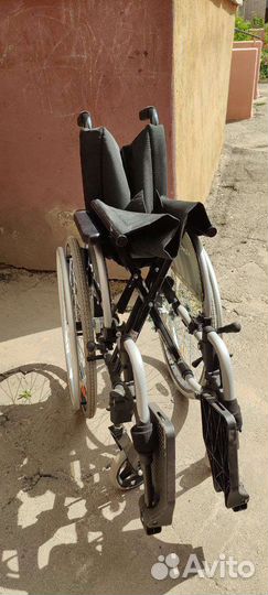 Коляска инвалидная