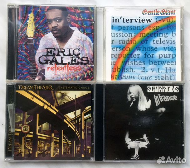 Музыкальные компакт диски разных жанров