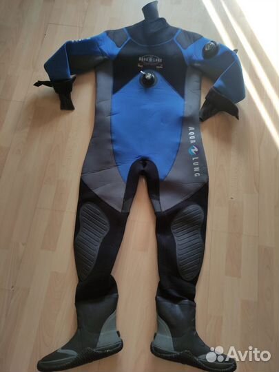 Сухой костюм для дайвинга Aqualung