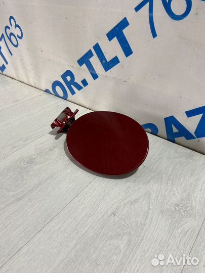 Лючок бензобака mazda CX-7 2.3 ат