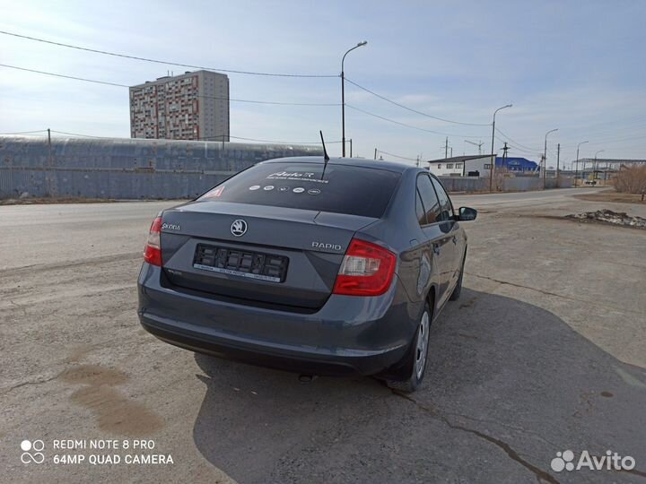 Трос стояночного тормоза Skoda Rapid 6RU609721F От