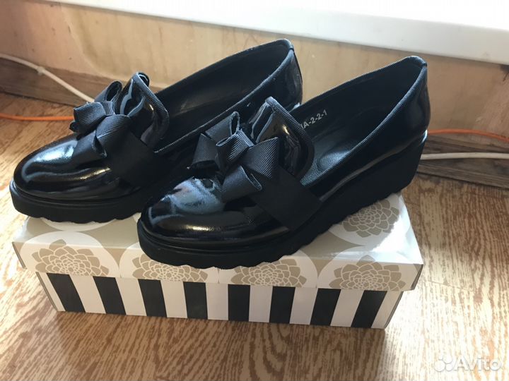 Ботинки женские