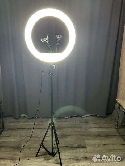 Кольцевая лампа со штативом(торг)