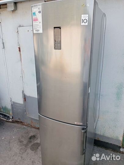 Холодильник LG