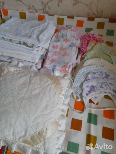 Пеленки,распашонки,ползунки,шапочки
