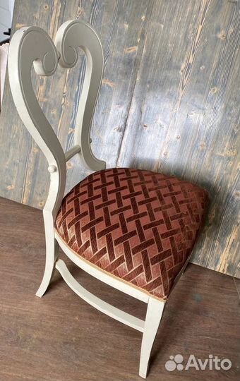 Стул классический