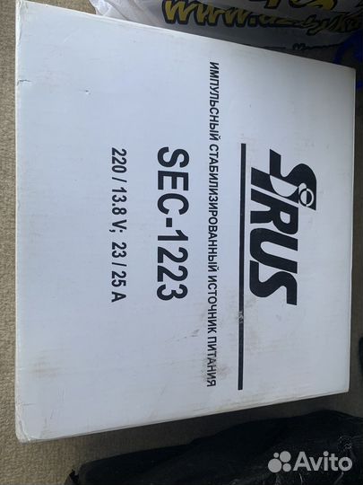 Блок питаеия 220/12v