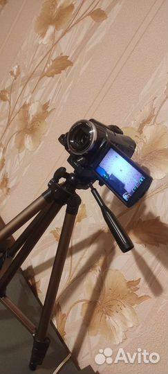 Видеокамера от Sony Full HD(комплект)