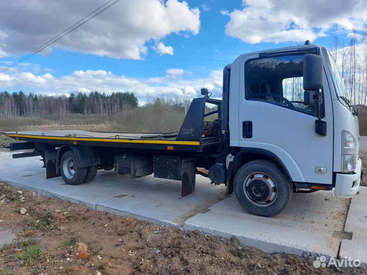 Isuzu Elf (N-series), 2012
