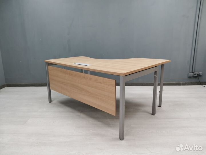 Офисная мебель