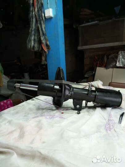 Амортизационные стойки