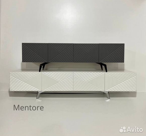 Тумба тв Bravo с фрезеровкой (на опорах)