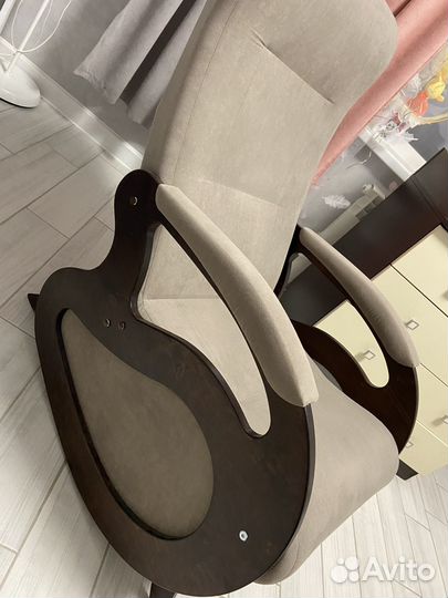 Кресло качалка, кресло маятник