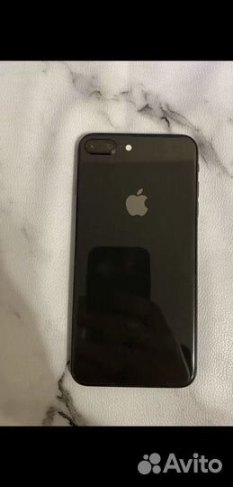 iPhone 8 Plus, 64 ГБ