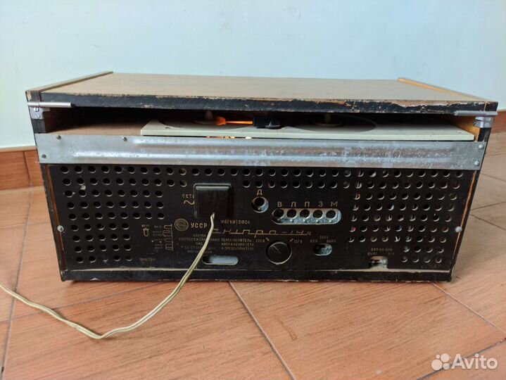 Ламповый катушечный магнитофон Днепр-14А