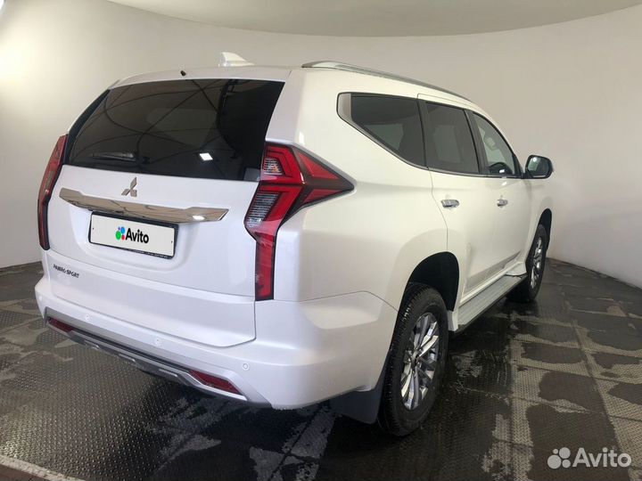 Mitsubishi Pajero Sport 2.4 AT, 2022