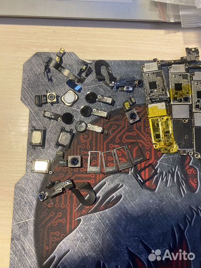 iPhone 7 на запчасти за все