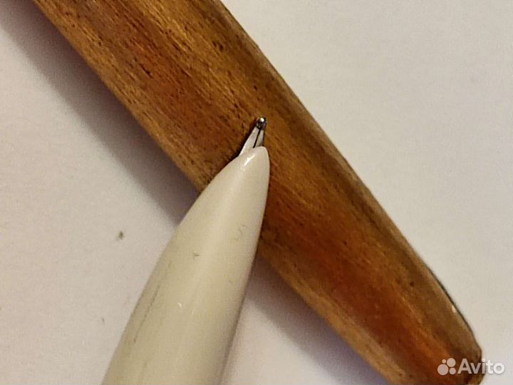 Вещи СССР: перьевая ручка Ярославна, шарики