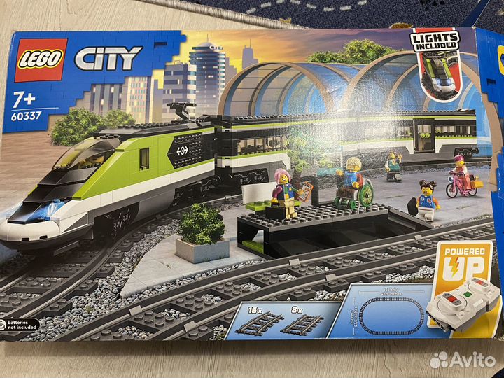 Lego поезд 60337
