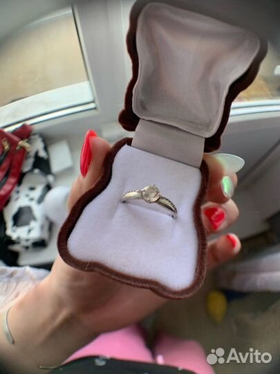 Серебряное кольцо женское